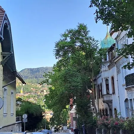 Cozy At Prime Location Above Ferhadija Street * Sarajevo