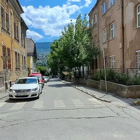 דירה Cozy At Prime Location Above Ferhadija Street סראייבו