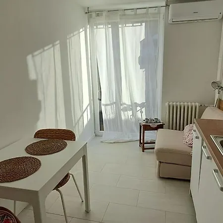 Chic & Comfy Hideaway In The Heart Of The 아파트 사라예보
