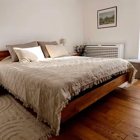 Chic & Comfy Hideaway In The Heart Of The 사라예보