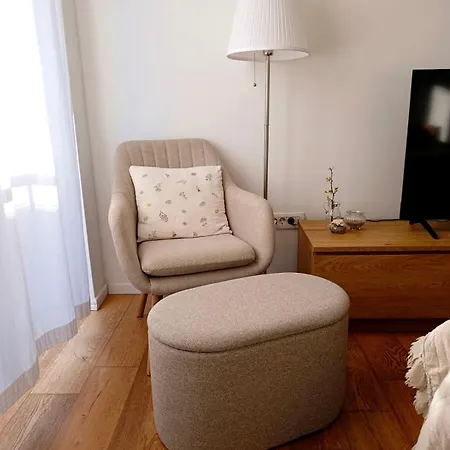 아파트 Chic & Comfy Hideaway In The Heart Of The