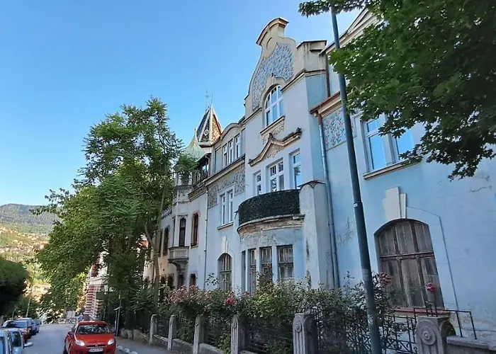 Cozy At Prime Location Above Ferhadija Street