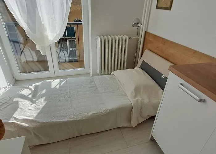 Cozy At Prime Location Above Ferhadija Street Apartment Sarajevo